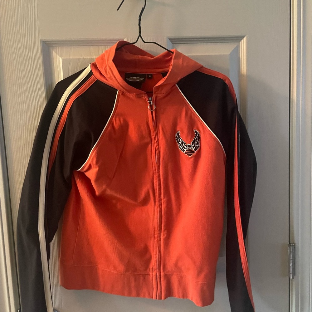 Harley Davidson light weight hooded sweatshirt.